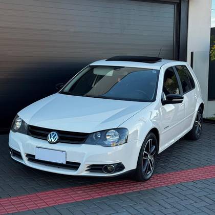 VOLKSWAGEN GOLF 1.6 MI SPORTLINE 8V FLEX 4P MANUAL VOLKSWAGEN GOLF 1.6 MI SPORTLINE 8V FLEX 4P MANUAL
